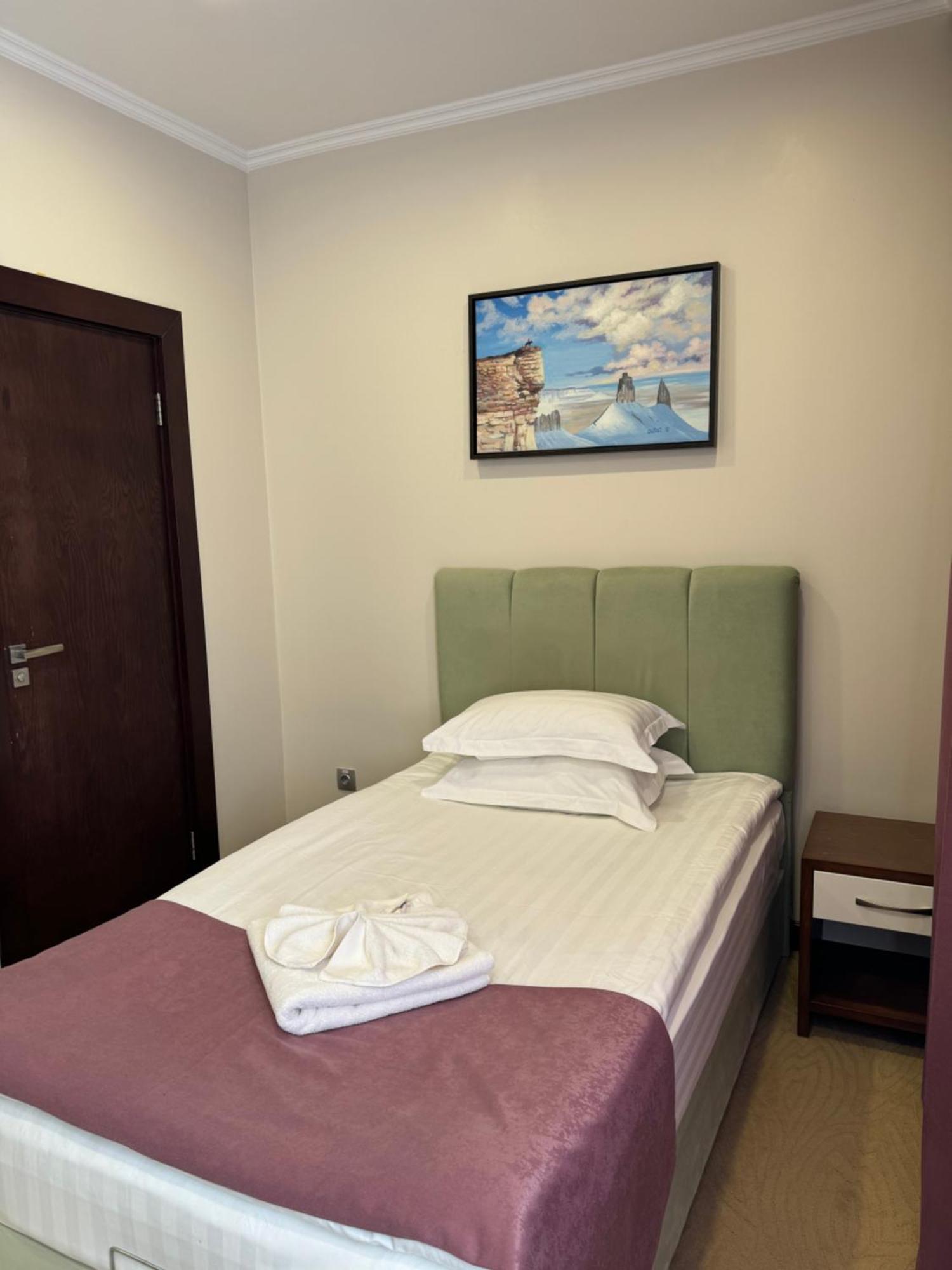 Sulo Atyrau Hotel Exterior photo